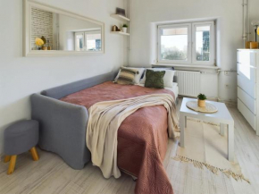 Unique Studio in the Capital for 2 people by Noclegi Renters